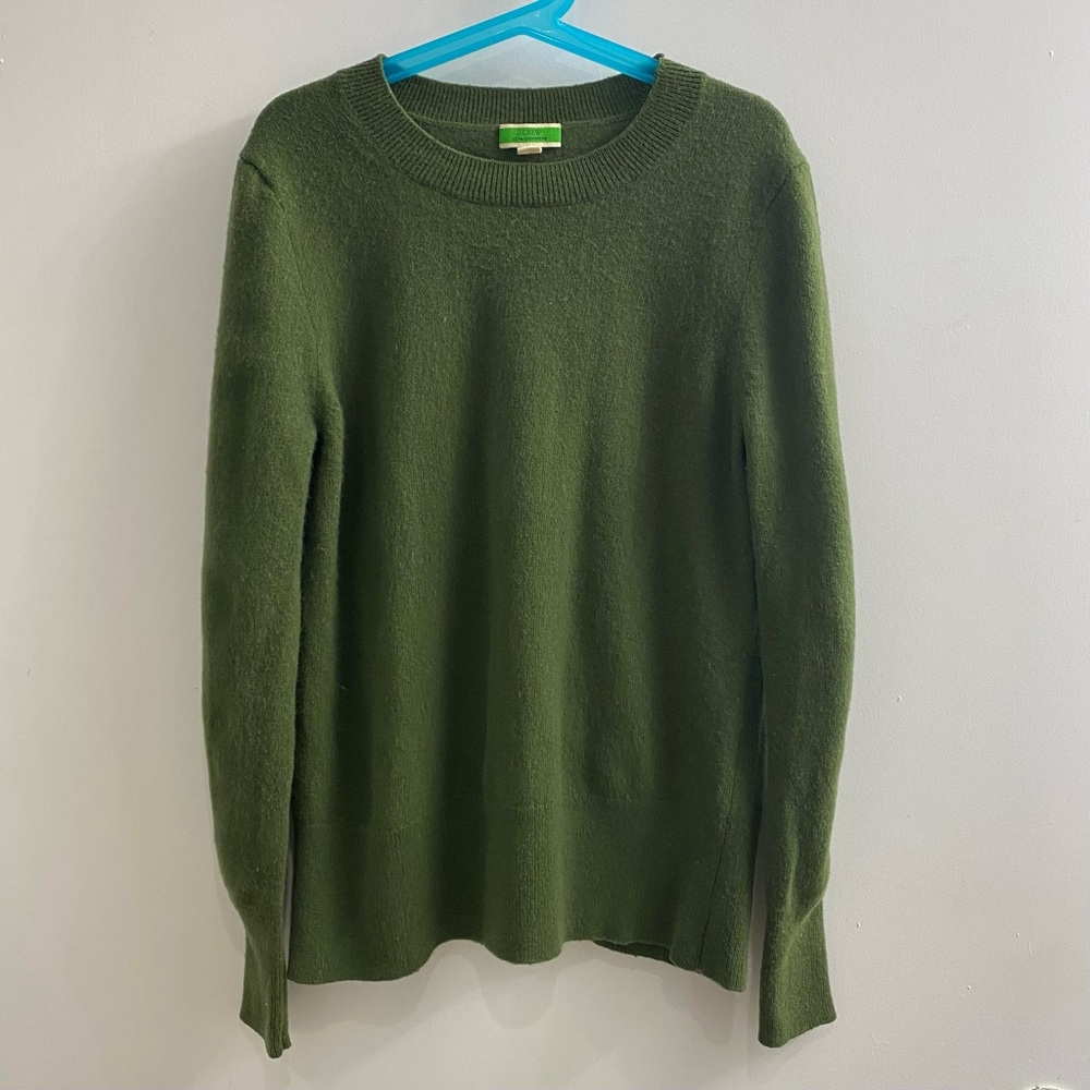 J. Crew 100% Cashmere Olive Green Crewneck Knit Pullover Fall Sweater Size XS